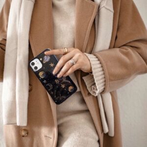 Case para iPhone 11, de color negro con diseño de planetas dorados