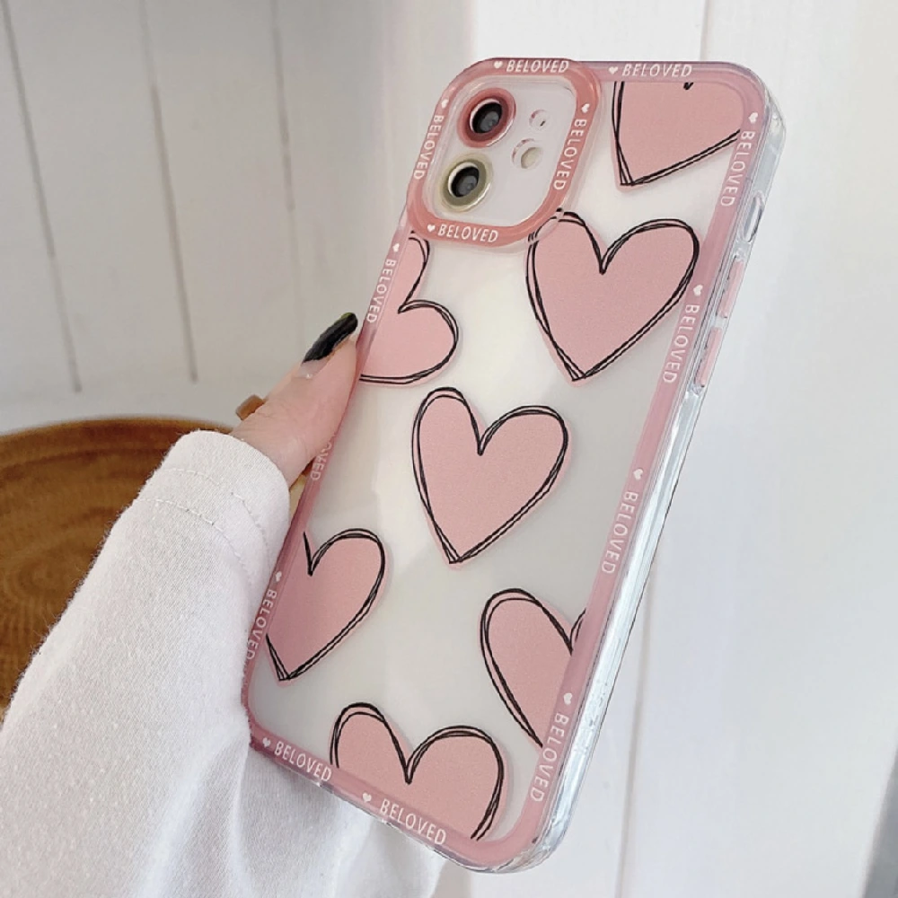 MoonCases_Iphone-Case_Big-Hearts_5 (1)
