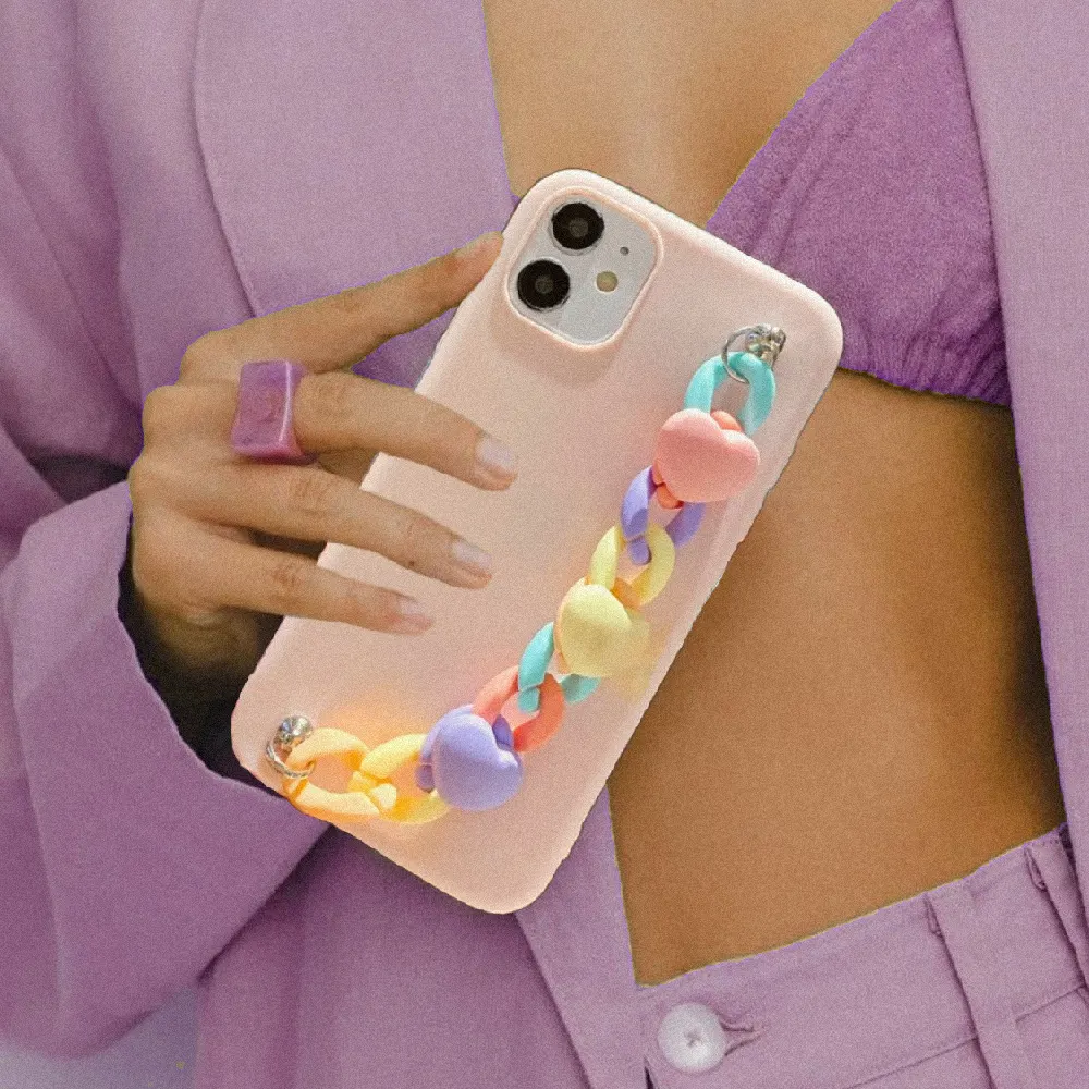 MoonCases_Iphone-Case_Chain_5