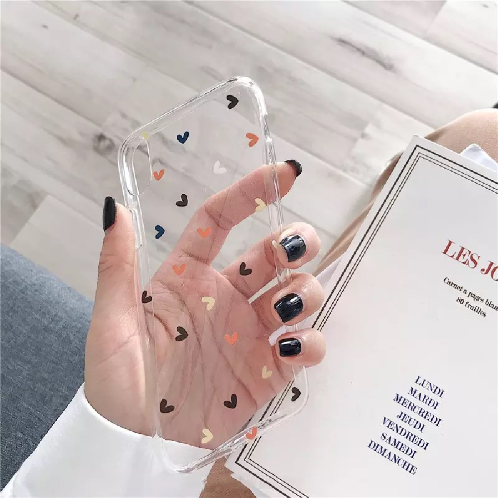 MoonCases_Iphone-Case_Hearts_6