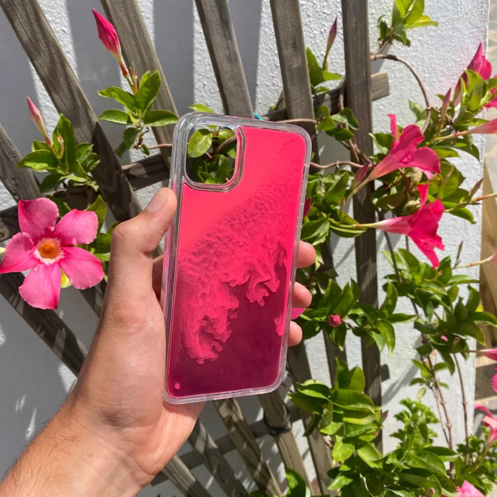MoonCases_Iphone-Case_Pink-Sand-neon (1)