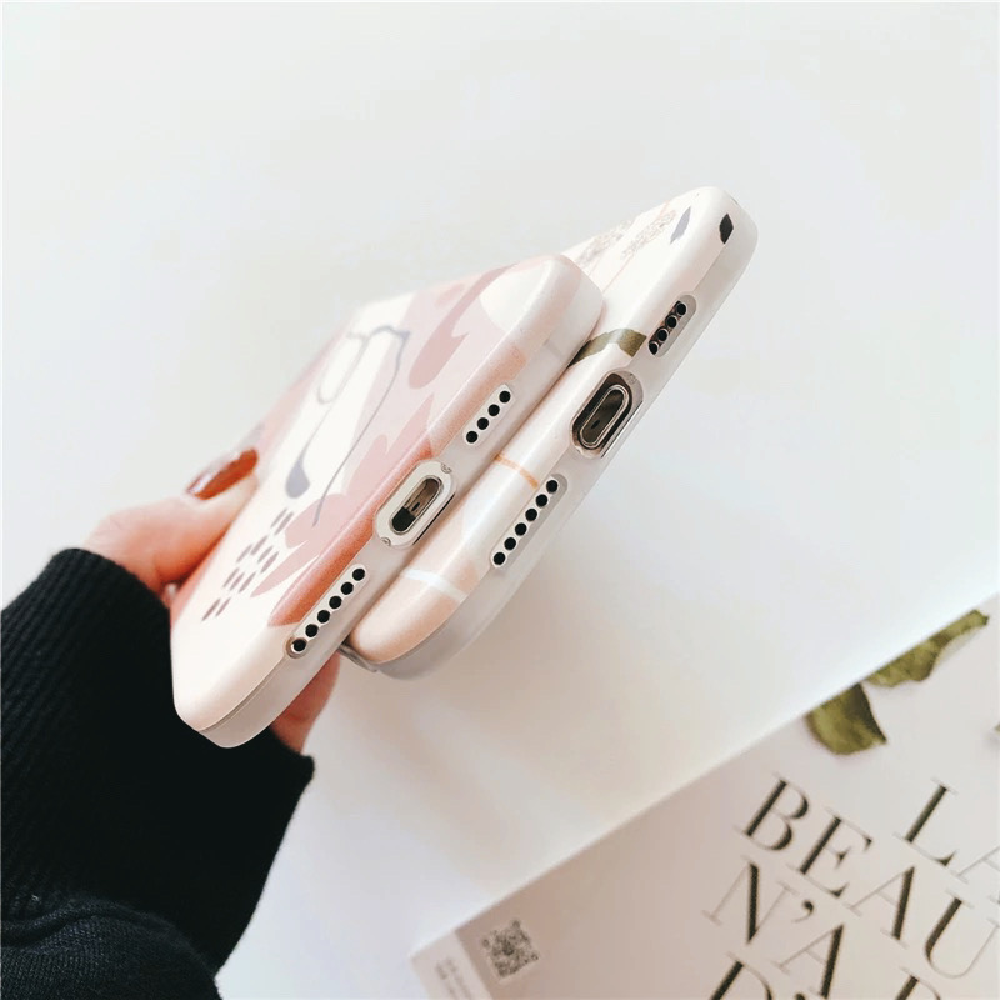 MoonCases_Iphone-Case_Watercolor-Burgundy_1